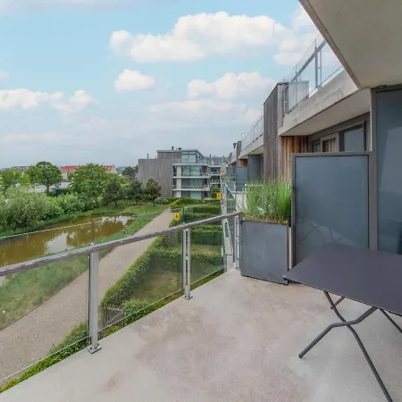 Duinenhof 18 With Parking By Interhome Daire *