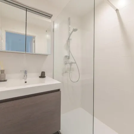 Duinenhof 18 With Parking By Interhome Апартаменты *